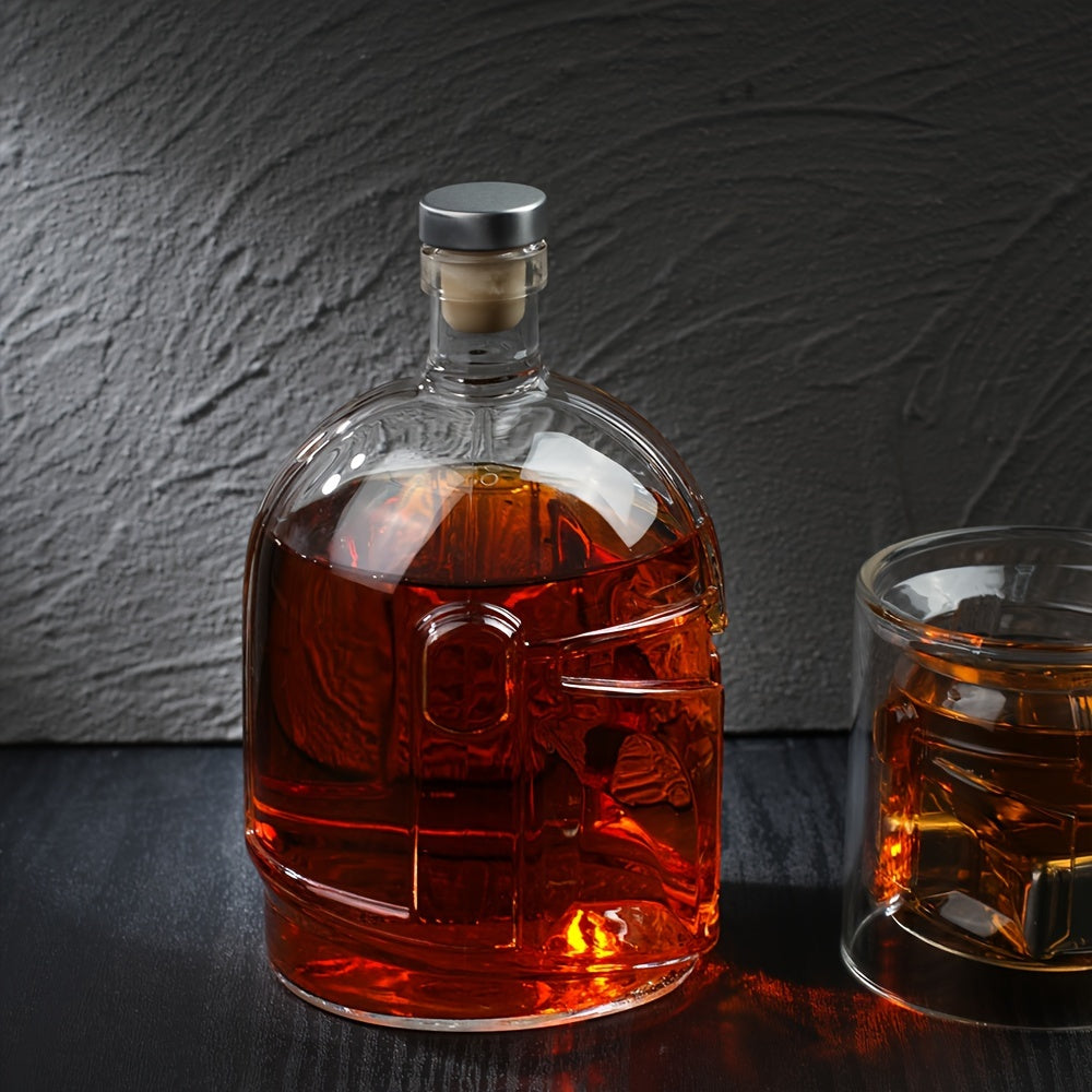 Galaxy Whiskey Decanter Made of High Borosilicate Glass, Featuring a Creative Transparent Whiskey Helmet-Shaped Glass