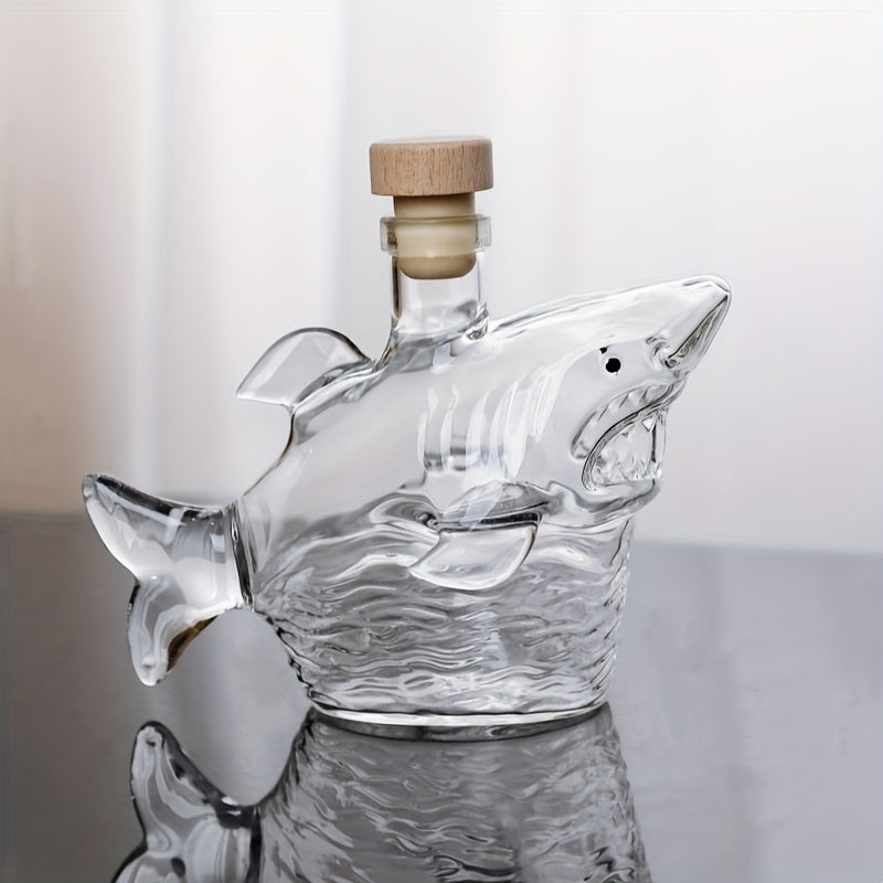 1pc 3D Shark-Shaped Glass Decanter & Splitter \u002F High Borosilicate Glass - Heat-Resistant, Smooth & Easy to Clean, Hand Wash Only \u002F Realistic Design Whiskey Bottle for Home Bar Decor, Perfect for Gatherings and Bars