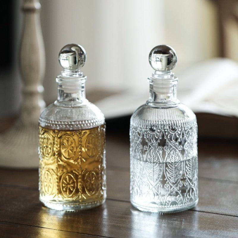 Premium Glass Bottle with a Narrow Opening, Ideal for Wine Pouring And Aromatherapy Decoration